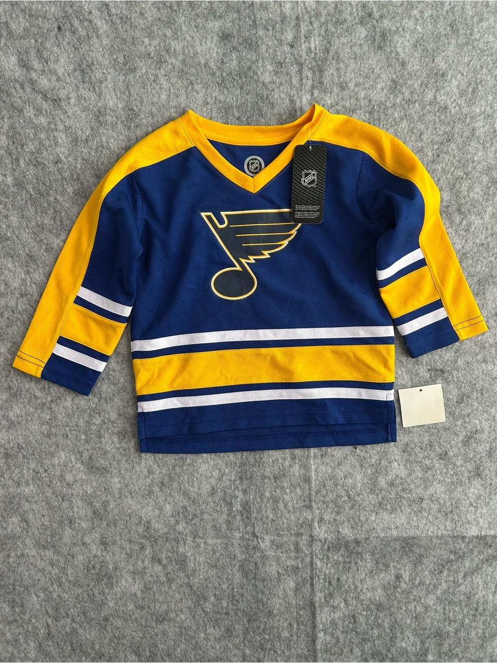 St. Louis Blues Hockey Jersey Boys Girls Size 2T Sports Jersey NHL